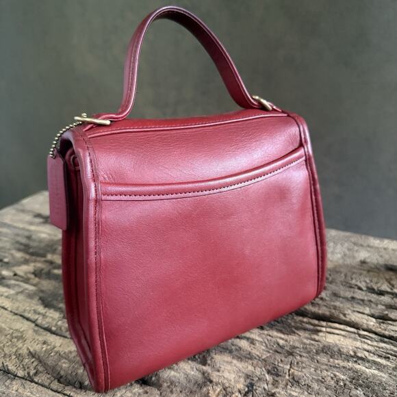 Vintage Coach 9983 Red Regina Turnlock Handbag Leather Satchel Purse Hangtag - Picture 2 of 11